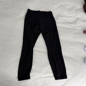 Lululemon Wunder Train High-Rise 25” length, Size 6